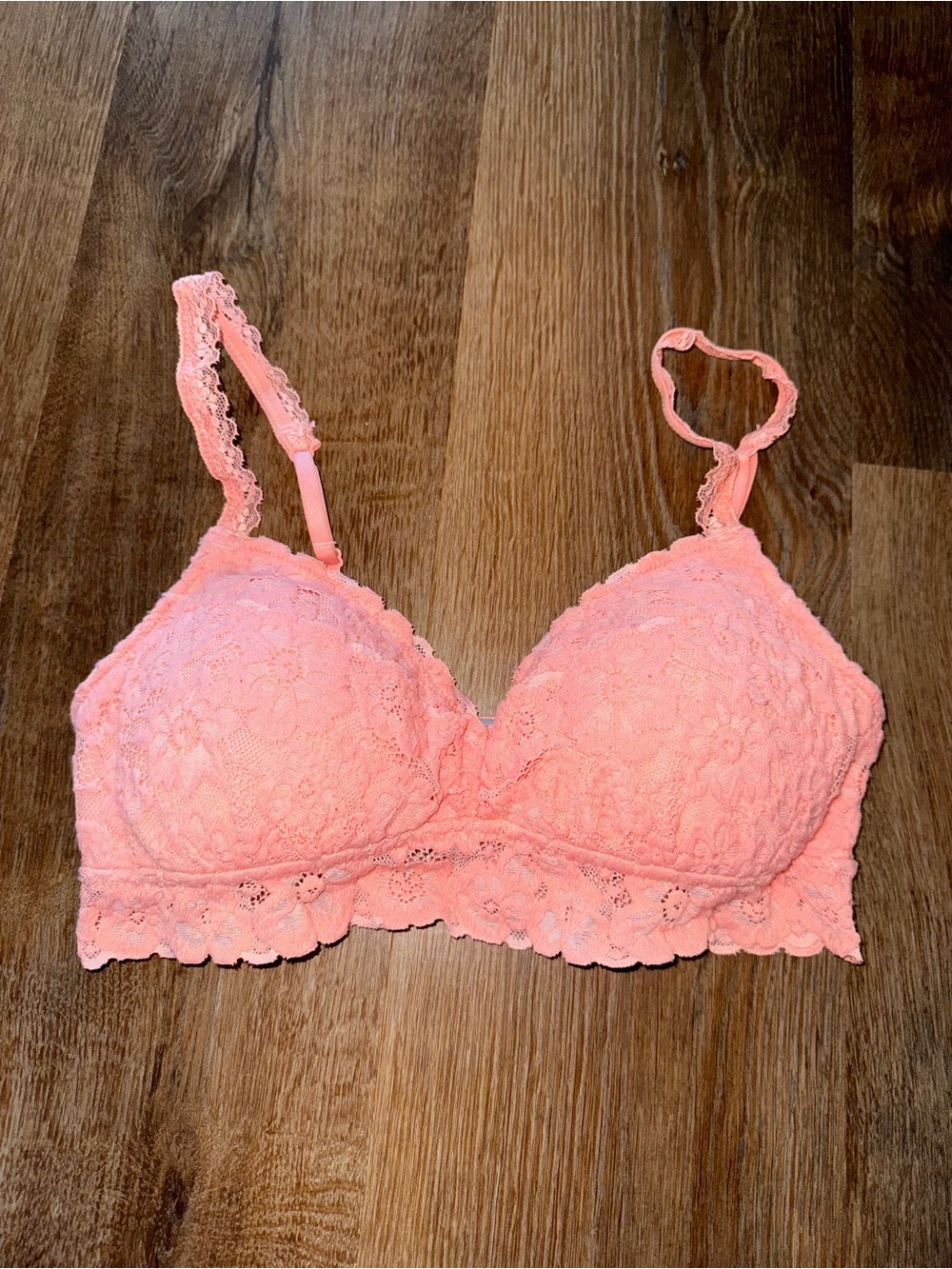 Aerie Lace Bralette in Coral Pink - size M